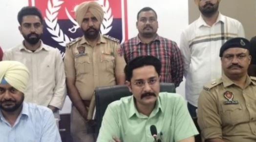 Patiala ਦੇ ਰਾਜਿੰਦਰਾ ਹਸਪਤਾਲ 'ਚ ਬੱਚੇ ਦਾ ਸਿਰ ਮਿਲਣ ਦਾ ਮਾਮਲਾ , ਮਾਂ-ਪਿਉ ਵੱਲੋਂ ਕੂੜੇ ਦੇ ਢੇਰ 'ਚ ਸੁੱਟਿਆ ਗਿਆ ਸੀ ਨਵਜੰਮਿਆ ਬੱਚਾ