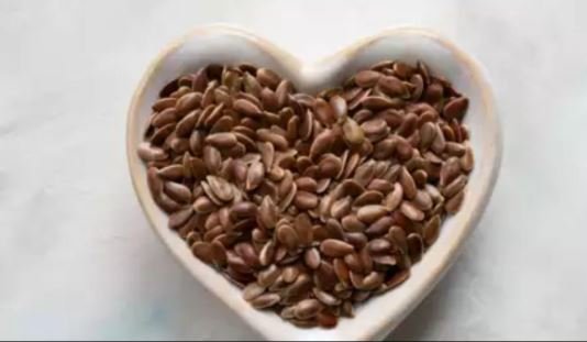 Flaxseeds: Can flaxseeds prevent hair loss? Know it's health benefits